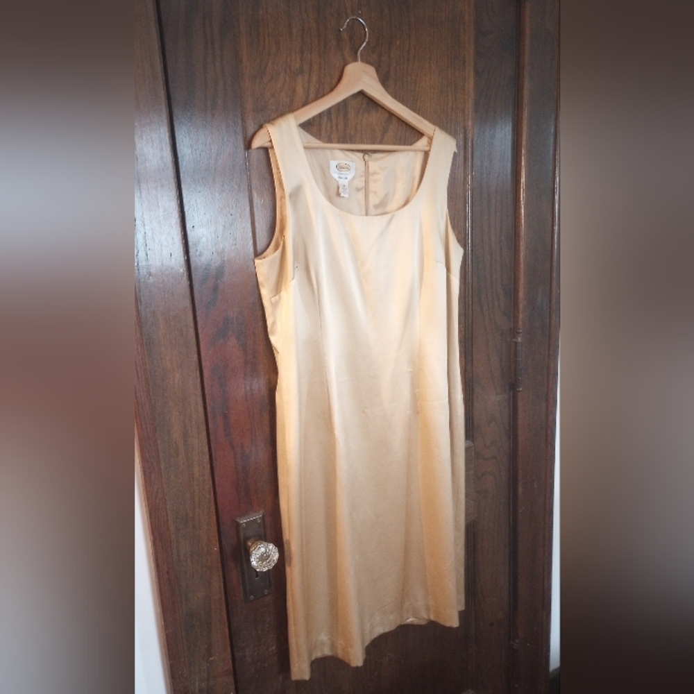 100% Silk Gold Formal Cocktail Dress | Talbots | Golden | Vintage